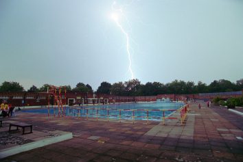 Lightening strikes Â© Ruth Corney