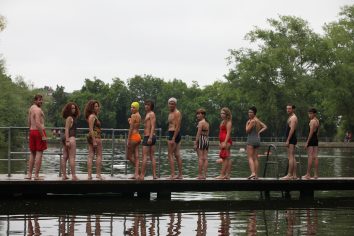 Swimmer line up © Ruth Corney